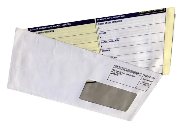Envelope with empty questionnaire form — Stock Photo, Image