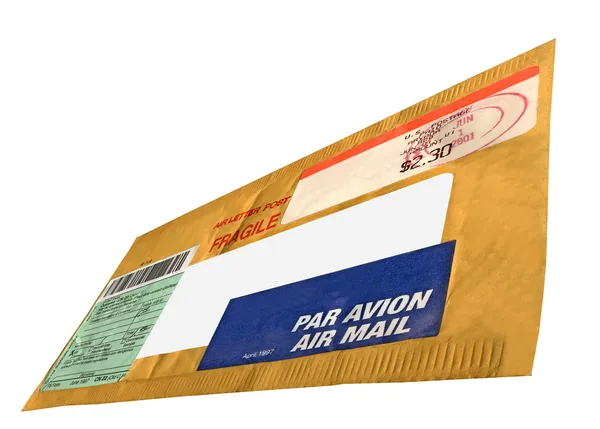 Pakiet jeden żółty mail na białym tle — Zdjęcie stockowe