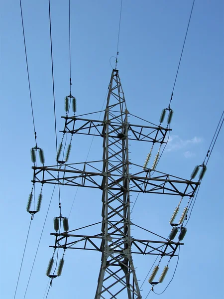 Linhas eléctricas, pilão eléctrico — Fotografia de Stock