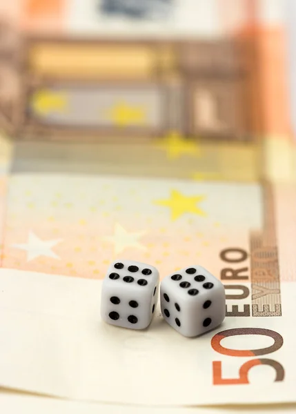 Dices and bills — Stock Photo, Image