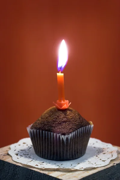 Cupcake con vela — Foto de Stock