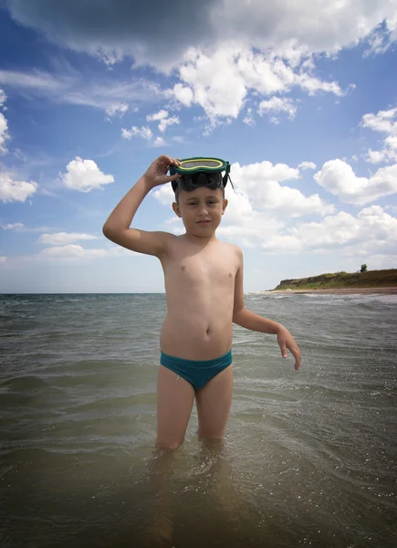 Boy with scuba mask — Stock Photo, Image