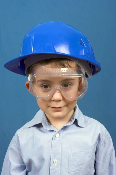 Chlapec v helmě — Stock fotografie
