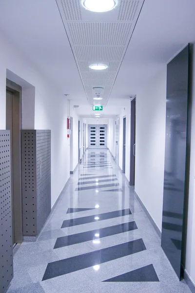 Long hallway — Stock Photo, Image