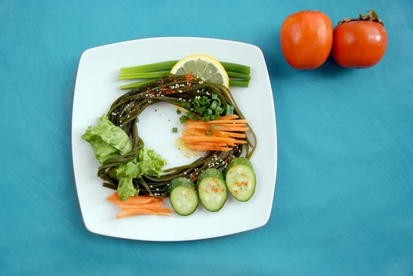 Zeewier met groenten — Stockfoto