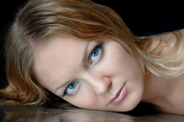 Close-up portrait blonde — Stock Photo, Image
