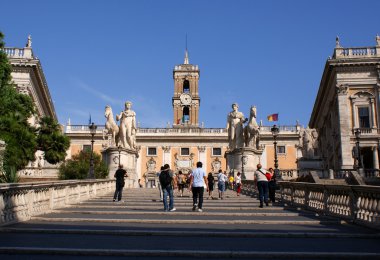 capitoline tepesi