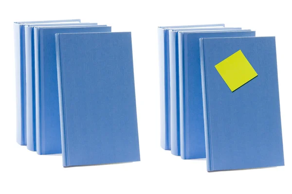 Kék könyv címkével — Stock Fotó