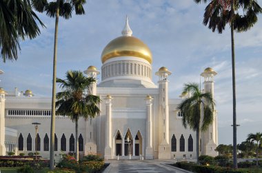 Sultan Omar Ali Saifuddin Mosque clipart