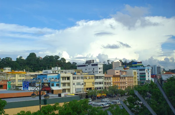 Cidade Kota Kinabalu. Bornéu — Fotografia de Stock
