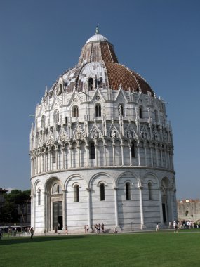 Pisa - vaftizhane