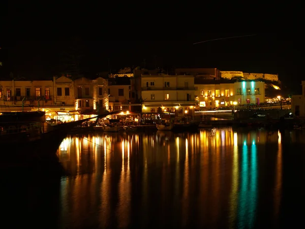 Rethymnon-威尼斯港在今晚，月色明朗 — 图库照片