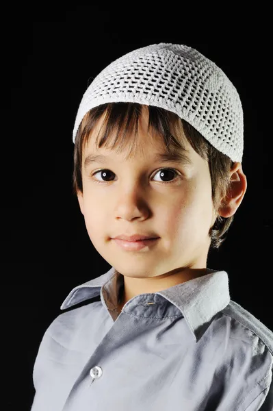 Muslimsk pojke — Stockfoto