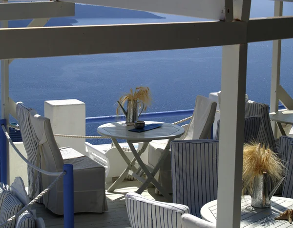 Teras kafe Yunanistan resort doğum — Stok fotoğraf