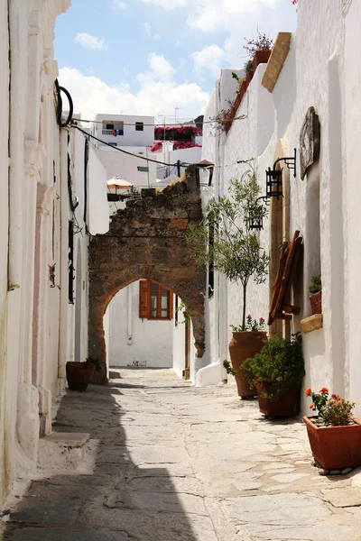 Street in Lindos, Rhodes island — Stock Photo, Image