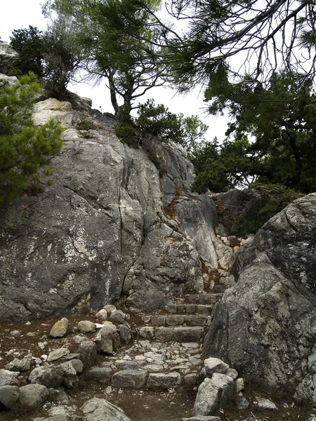 Escalera en las rocas —  Fotos de Stock