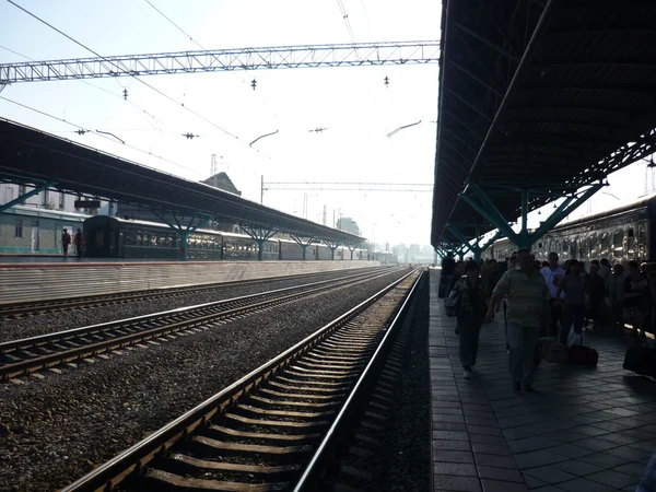 Plattform samara järnvägsstation — Stockfoto