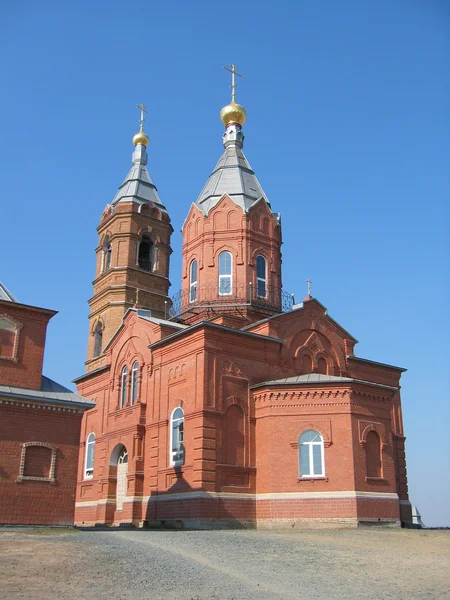 Красная церковь — стоковое фото