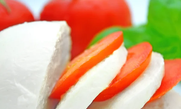 Mozzarella aux tomates — Photo