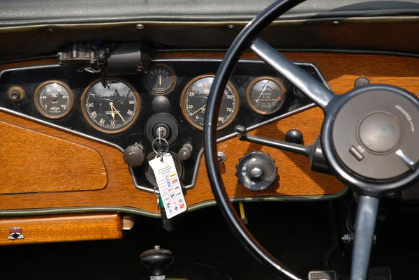 Cockpit in hout — Stockfoto