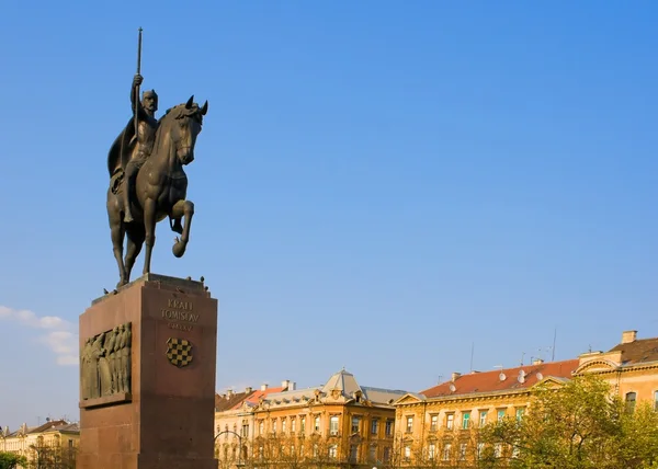 Staty av kroatiska kung tomislav — Stockfoto