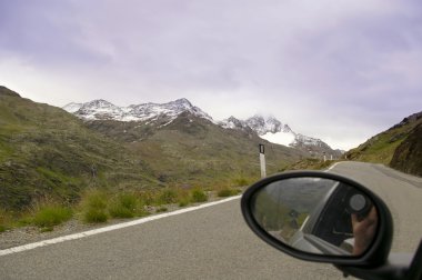 kamera çekim dağ yol araba