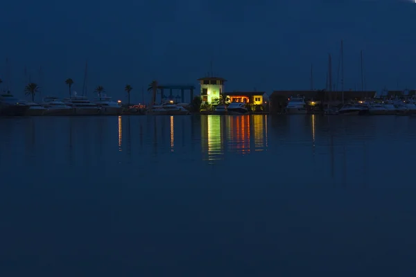 Alcudia marina à noite — Fotografia de Stock