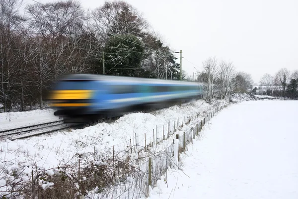 Treno sulla neve — Foto Stock