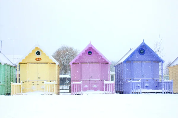 Beach hut blizzard — Stockfoto