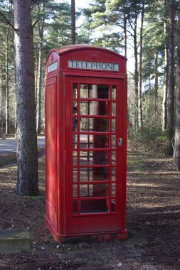 Kırmızı phonebox