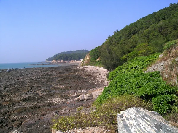 Rochas no litoral — Fotografia de Stock