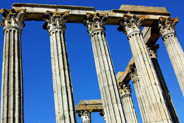 Evora: römischer Tempel. — Stockfoto