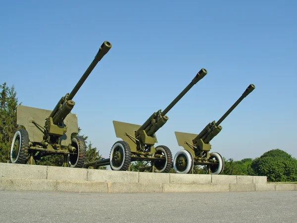 Tres cañones de campo — Foto de Stock