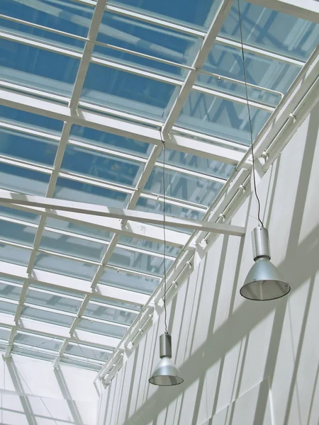 Telhado de vidro moderno — Fotografia de Stock