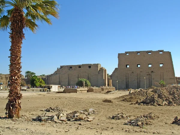Karnak - starověký chrám luxor — Stock fotografie