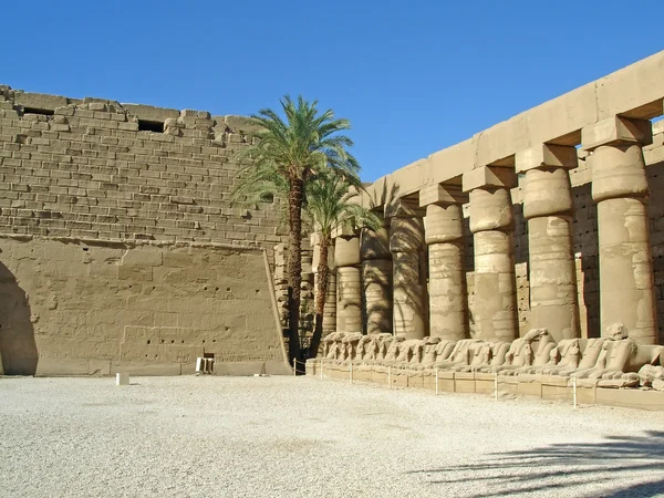 Karnak - antiguo templo de Luxor — Foto de Stock