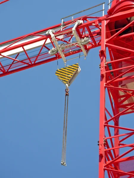 T-antena industrial vermelha — Fotografia de Stock