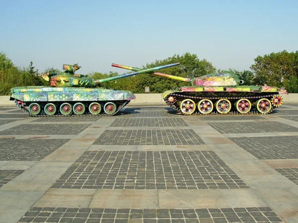 2 つの軍の重戦車 — ストック写真