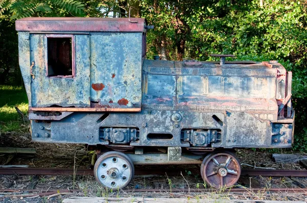 Старий поїзд автомобіль — стокове фото