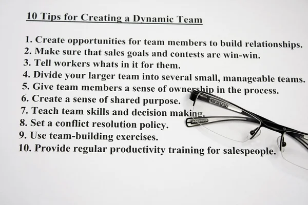 Ten tips for creating a dynamic team — Stock Photo, Image