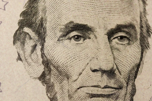 Close-up van een notitie vijf dollar — Stockfoto