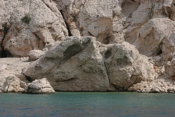 Kaya ve deniz — Stok fotoğraf
