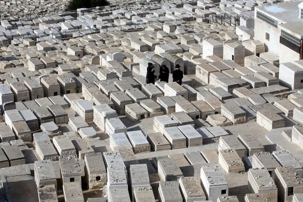 オリーブの台紙のユダヤ人の墓地 — ストック写真