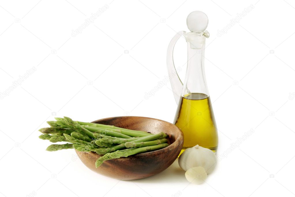 Green asparagus and olive oil