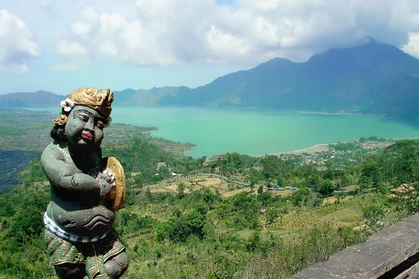 Vista para o vulcão Kitamani. Bali. — Fotografia de Stock