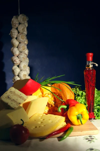 치즈, 향신료와 야채 — 스톡 사진