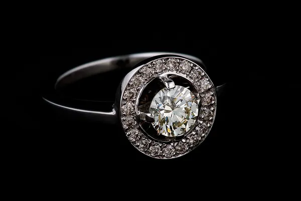 Ring met diamanten — Stockfoto