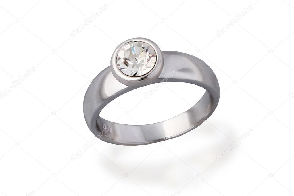 Ring with sparkling crystal