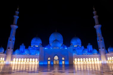 Sheikh zayed mosque in Abu Dhabi, UAE, M clipart