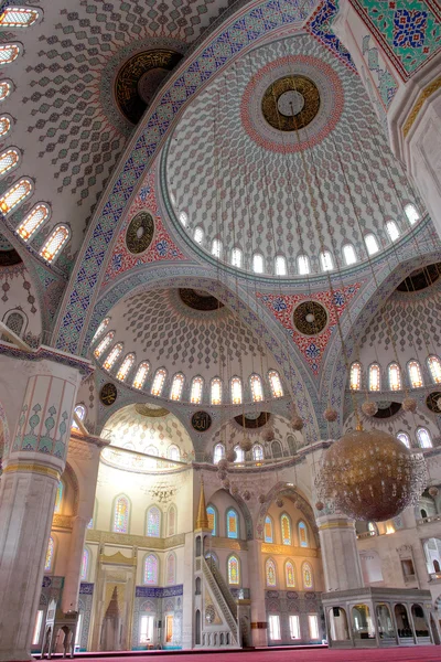 Ankara - Mezquita Kocatepe - interior — Foto de Stock